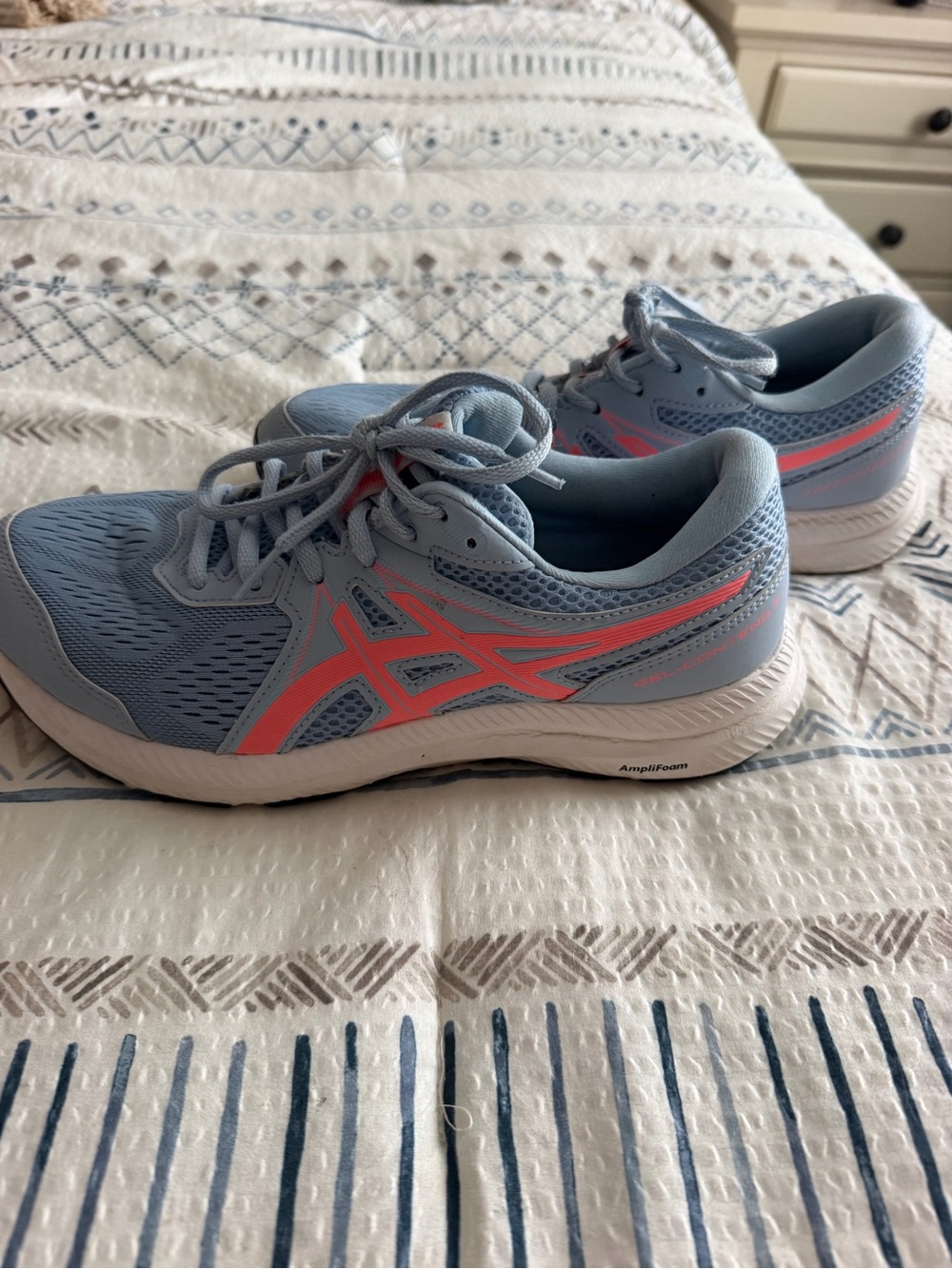 ASICS Light Blue Women's Running Sneakers with Coral Logo - Picture 2 of 9
